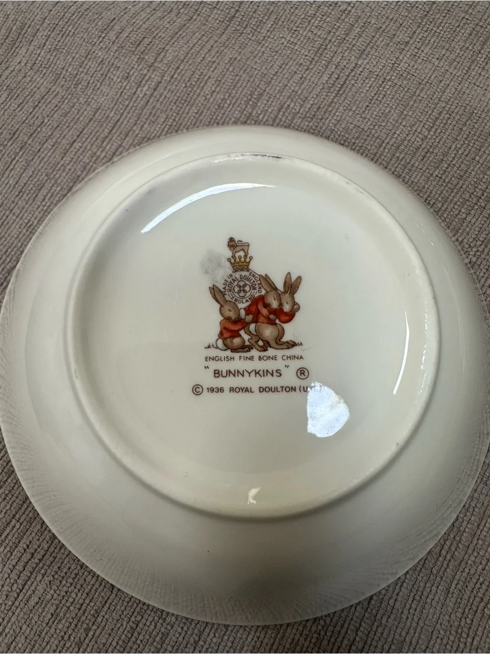 Royal Doulton Bunnykins White Plate with Gold Crest and Brown/Red Motif